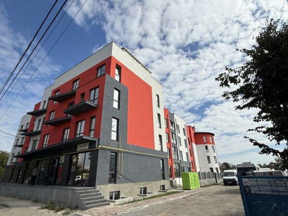 Продається простора 2 кімнатна квартира в центрі Гостомеля Гостомель