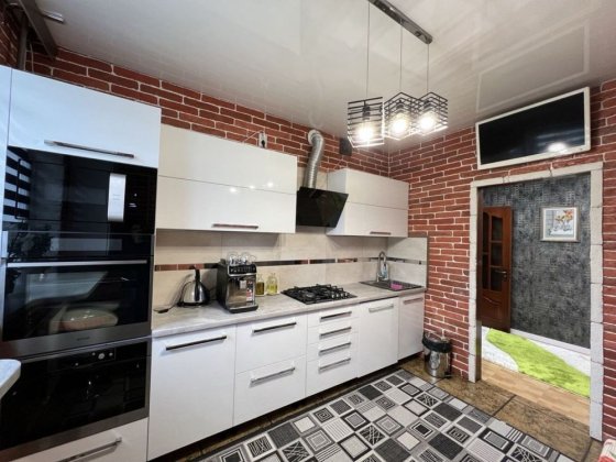 Продам 3к квартиру біля міського озера. Коломия