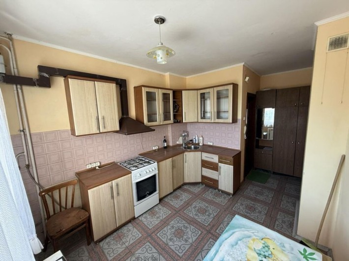 Продам 3к квартиру на вул Леонтовича. - фото 1