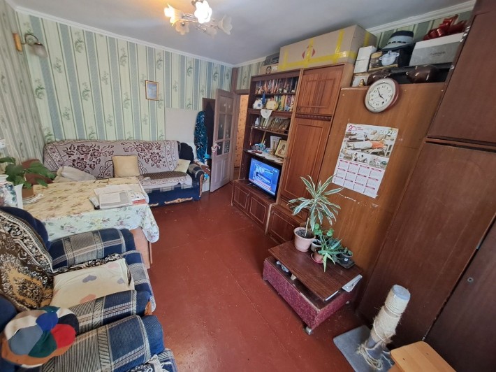 Продам 2-комнатную в центре Черноморска - фото 1
