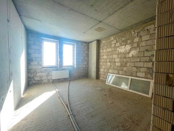 Продам 2к в новом сданном доме
Квартира большой площади-74м2 Черноморск