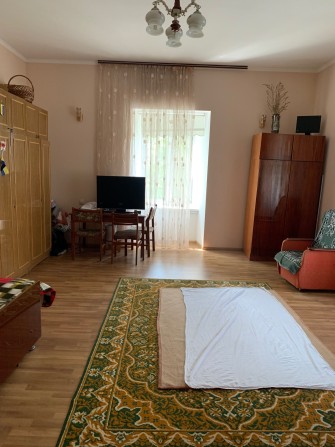 Продам 3кімнатну квартиру в Старому місті - фото 1
