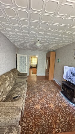 Терміново продається 2-х кімнатна квартира на Черемушках - фото 1