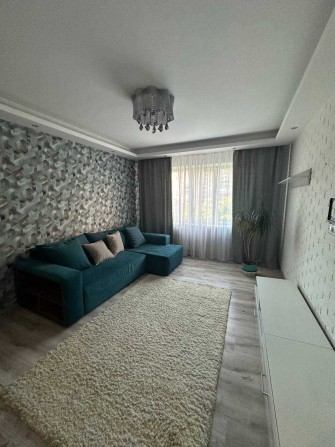 Продається 3-х кімнатна квартира  пр-кт Незалежності - фото 1