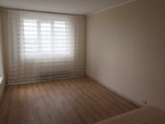 Продаж 1-к квартири вул. Братиславська 12 Київ