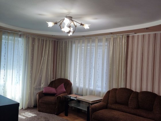 Трикімнатна,Паркова 83!!! Краматорск