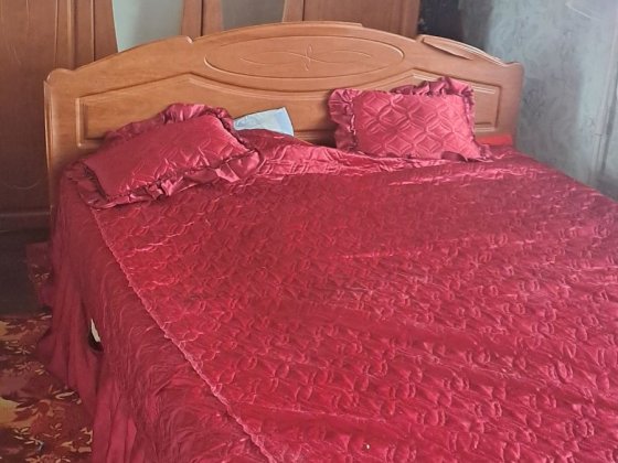 Продам 4 комн квартиру Лазурный