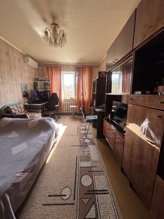 Продам 2 кімнатну квартиру в Лозова  біля південного ринку. - фото 1