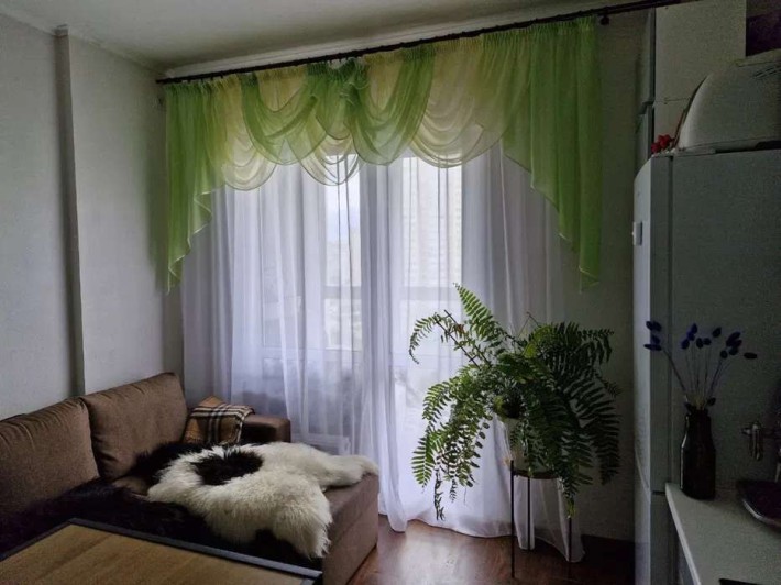 Продаж 1-к квартири вул. Ревуцького 54 - фото 1