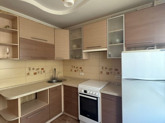 Продается отличная 2к квартира (Лазурный, ул. Быкова, 6) Краматорск