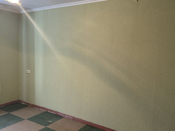 1-но ЧЕШКА , 2-й этаж , в р-не Ворошиловки Марганец