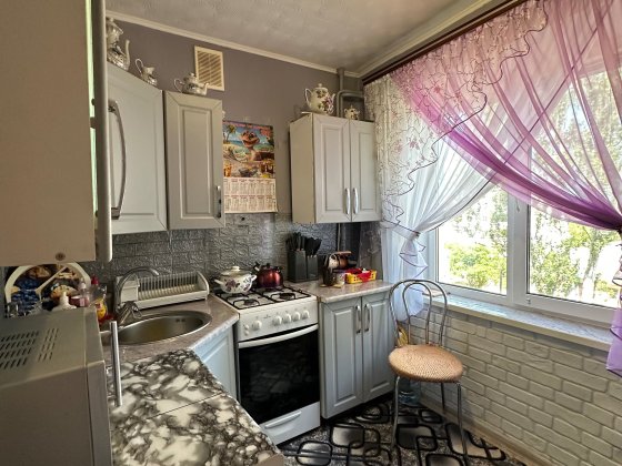 2х комнатная квартира Ворошиловка Марганец