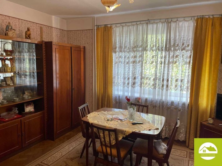 Продається двокімнатна квартира біля центру - фото 1