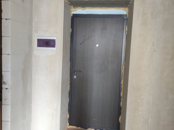 Продам 1-ну квартиру на 2 поверсі, в новому будинку Миргород