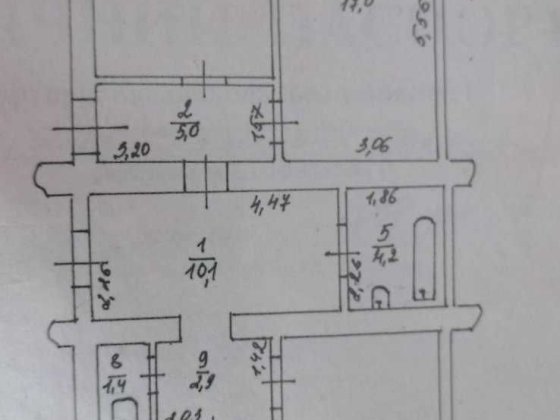 Продам трикімнатну квартиру Миргород