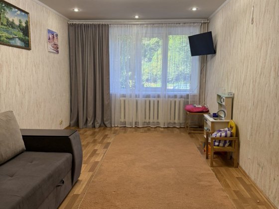 Продаж 3-х к по вулиці Космонавтів Нежин