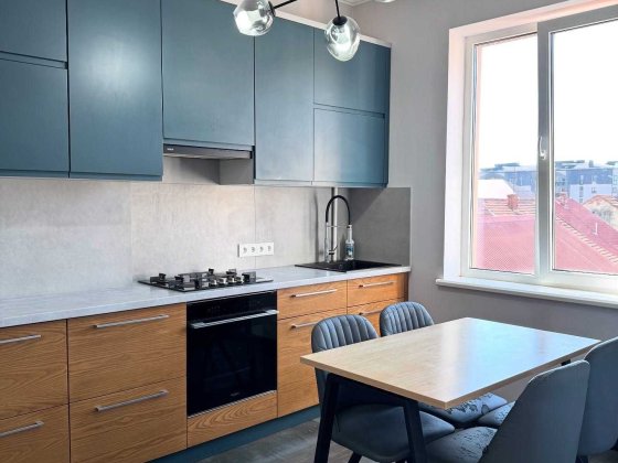 Продається квартира з перспективою у центрі! Мукачеве