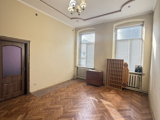 Продаж 3 кімнатноі квартири на Я. Мудрого Мукачево