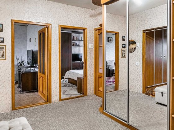 G3 УНИКАЛЬНОЕ предложение для большой семьи. Продам 4к.кв Песочин Песочин