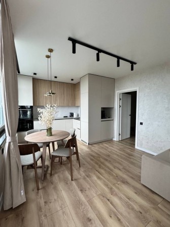 Продам квартиру Обухів 61 м кв - фото 1