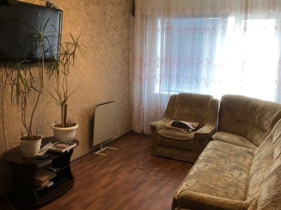 Продам 2-во кімнатну квартиру в центре города Павлоград