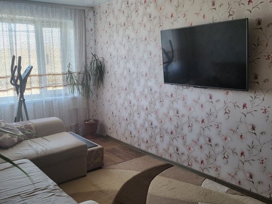 Продам квартиру на ПЗТО Павлоград