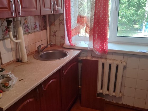 Продам 2 кімнатну квартиру в місті Сміла, район Поштовий. Смела