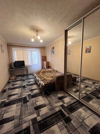 Продается 3-комнатная квартира в Центре - фото 1