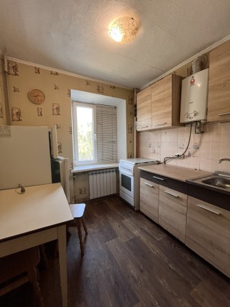 Продается 2-комнатная квартира в Центре - фото 1