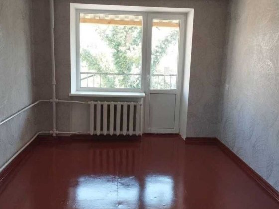 Продается 1 комнатная квартира в центре. Славянск. Славянск