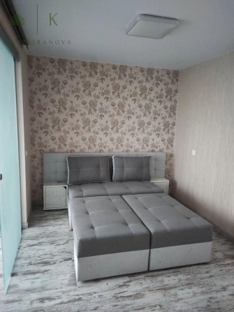 Продам 2-кім.квартиру, вул Довбуша 8б Галицький Двір З Ремонтом - фото 1