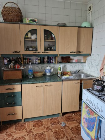 Срочно!Продаётся 3к квартира м-н Химик. - фото 1