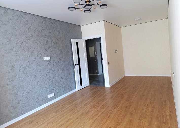 38517 продаж 1 кімнатної квартири  Виставка - фото 1