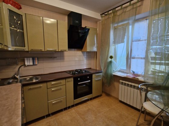 Продаётся 2к квартира м-н Химик. Славянск