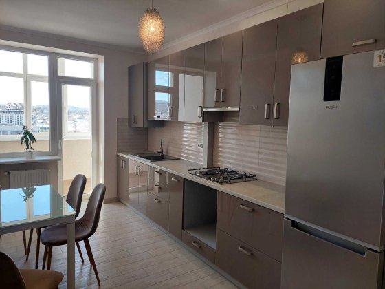 ПРОДАЖ 2 кім. квартира 77 м. кв. вул Крушельницької м. Трускавець Трускавец