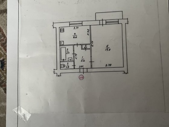 Продаеться 1-ком квартира з автономним опаленням Шостка
