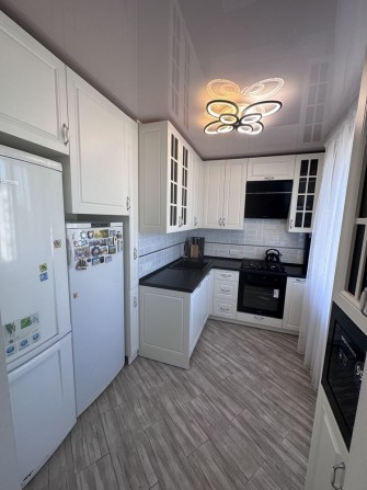 Продажа 3-комнатной квартиры в центре Чугуева, 8/9 - фото 1