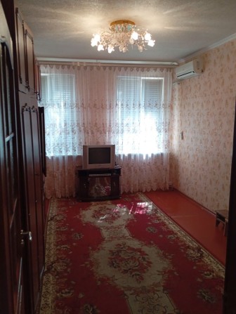 Продам 2-х комнатную квартиру Вул.Петра колнишевского 8 - фото 1