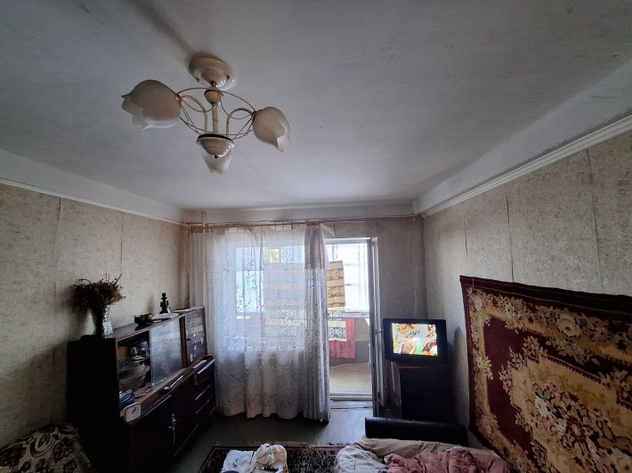 1 кім. 3 поверх вул.Дружби р-н Залізничний вокзал-Варус - фото 1