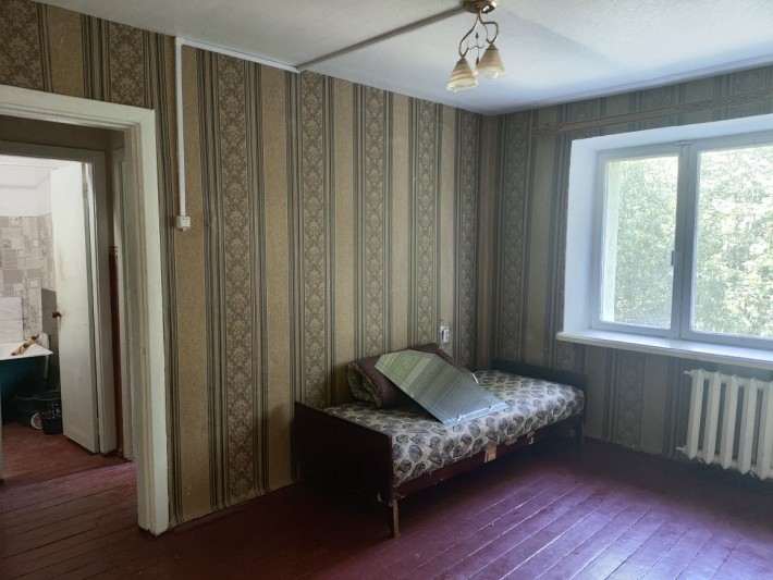 Терміново: Квартира однокімнатна на третьому поверсі - фото 1