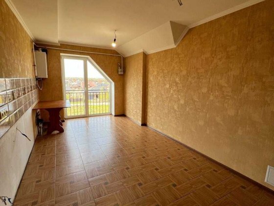 Продаж 3к квартири 75 кв.м. автономне опалення Рованці