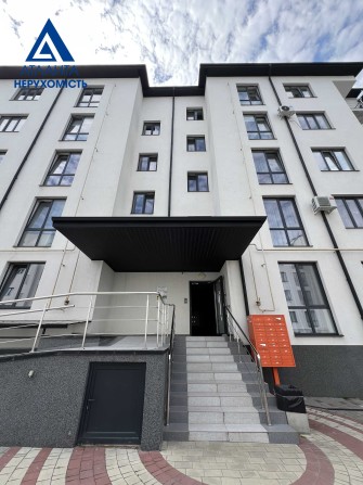 Комфортна 1-кімнатна квартира у новобудові - фото 1