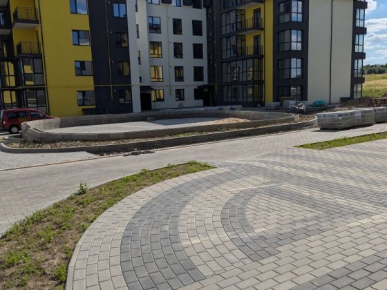 Продається 2 кімн. квартира в обжитій новобудові. Клавдиево-Тарасово