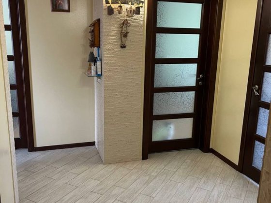 Продається 3-кімнатна квартира , смт Новогуйвинське Новогуйвиське