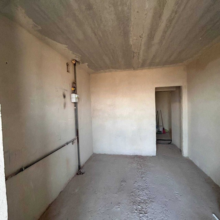 продаж видова 3-кім здана в обжитому будинку. +кладовка - фото 1