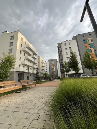 Продам 2-кімнатну двосторонню квартиру район Каскад - фото 1