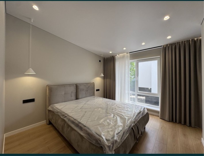 Продаж просторої 2к квартири 56м2 - фото 1