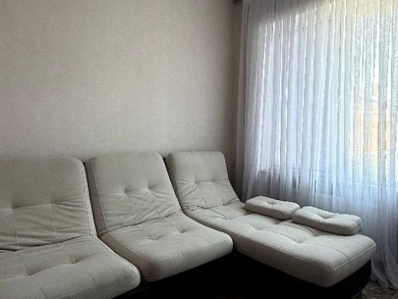 Продається  трикімнатна квартира Ворзель Ворзель