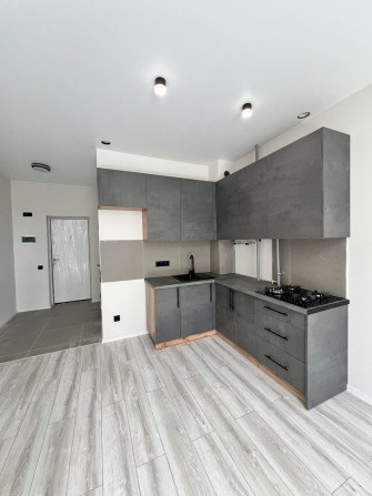 Готова квартира з ремонтом! Площа 32м2-38500$ - фото 1