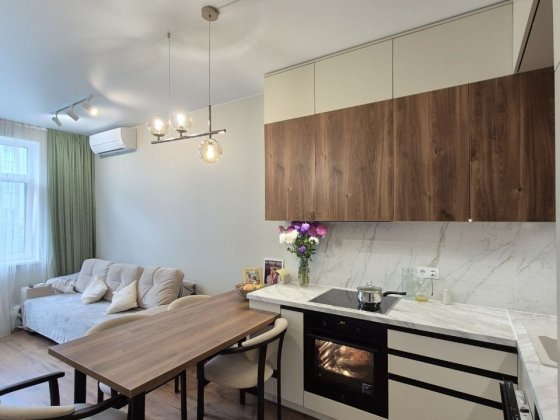 Чабани. Однокімнатна квартира 44 м кв Чабаны